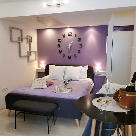 Apartments Nea Ровинь Экстерьер фото