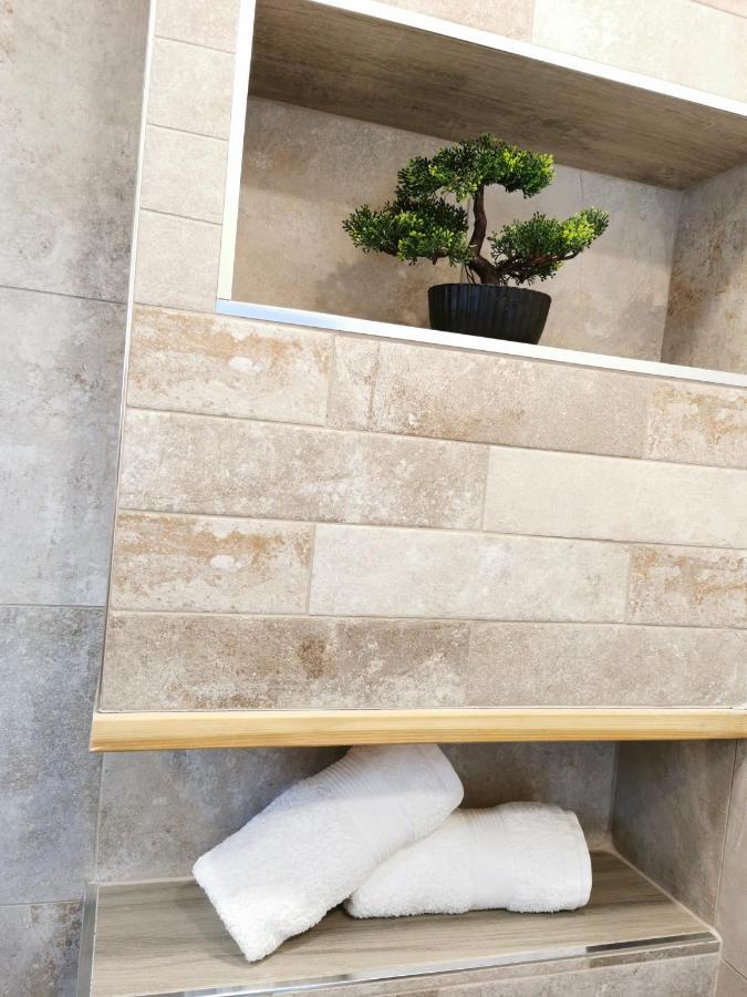 Apartments Nea Ровинь Экстерьер фото