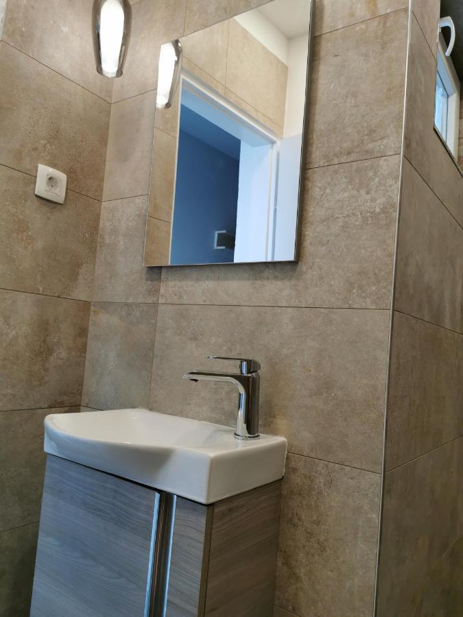 Apartments Nea Ровинь Экстерьер фото