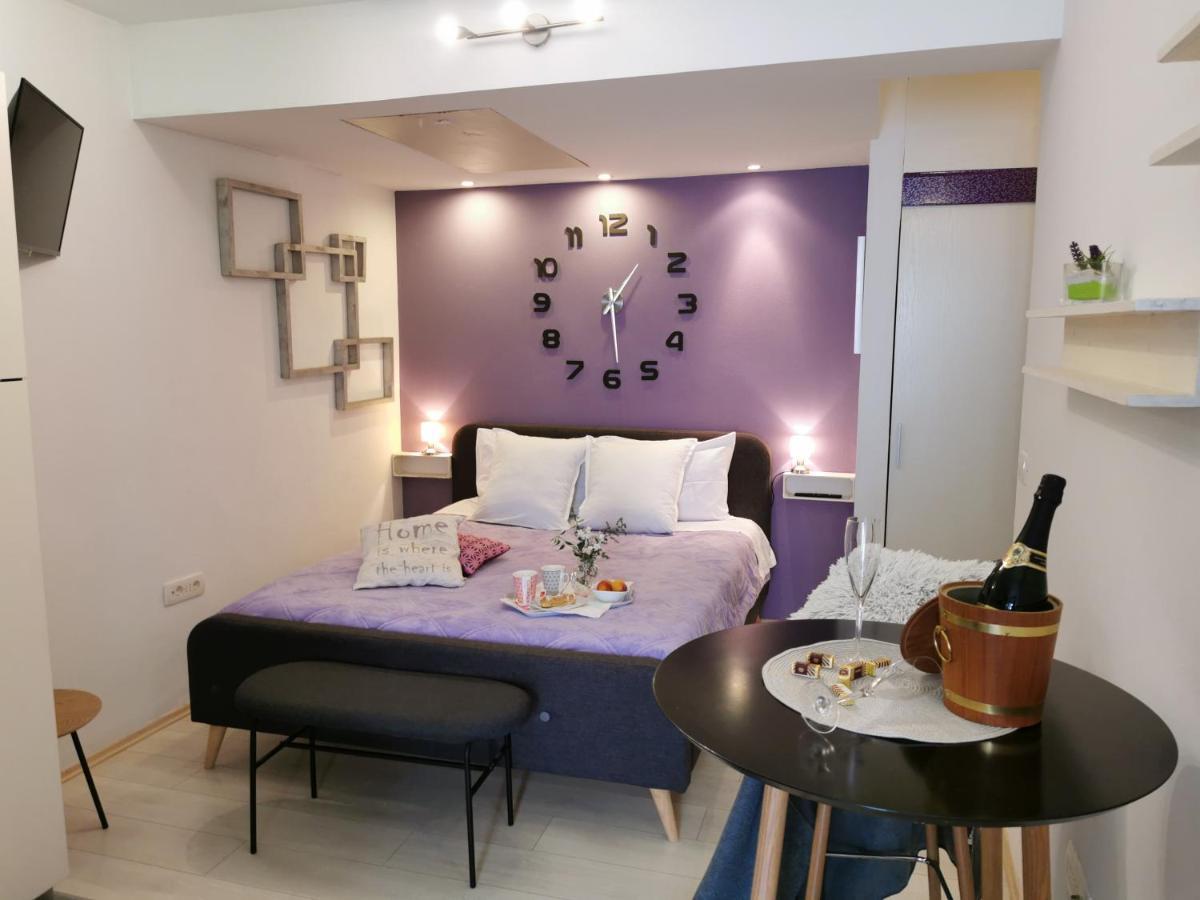 Apartments Nea Ровинь Экстерьер фото
