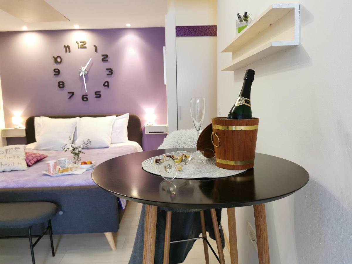 Apartments Nea Ровинь Экстерьер фото